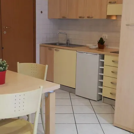 Apartman Calari *